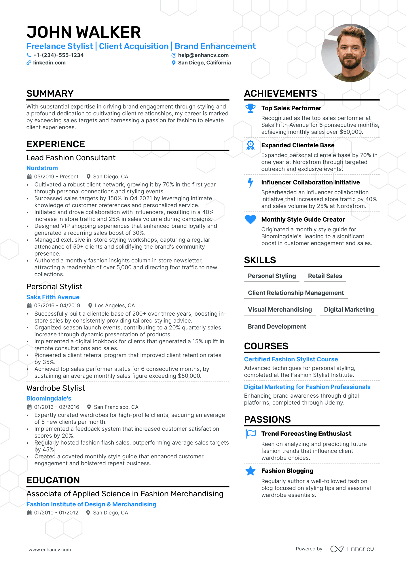 15 Freelancer Resume Examples & Guide for 2024