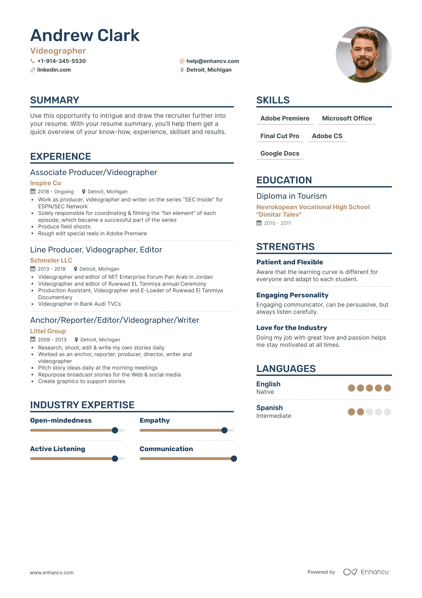 Top Videographer Resume Examples & Samples for 2023 | Enhancv.com ...