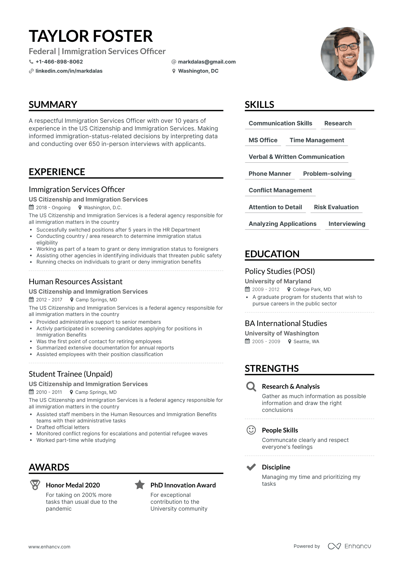 5 Federal Resume Examples & Guide for 2024