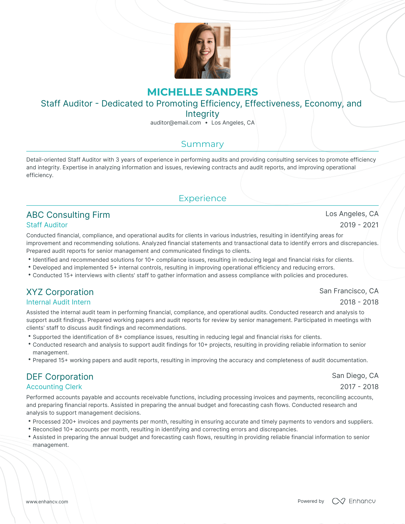 Traditional Staff Auditor Resume Template