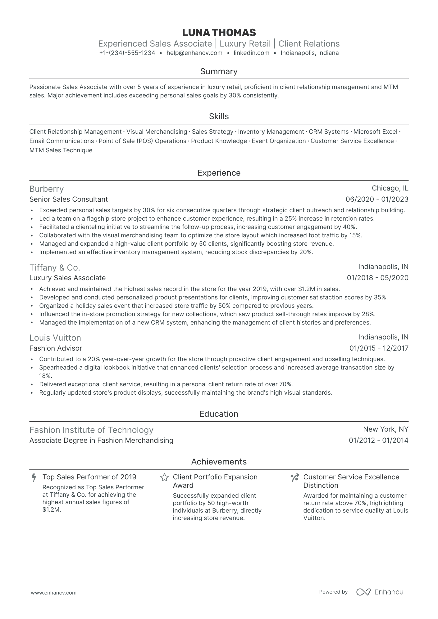 5 Fashion Retail Resume Examples & Guide for 2024