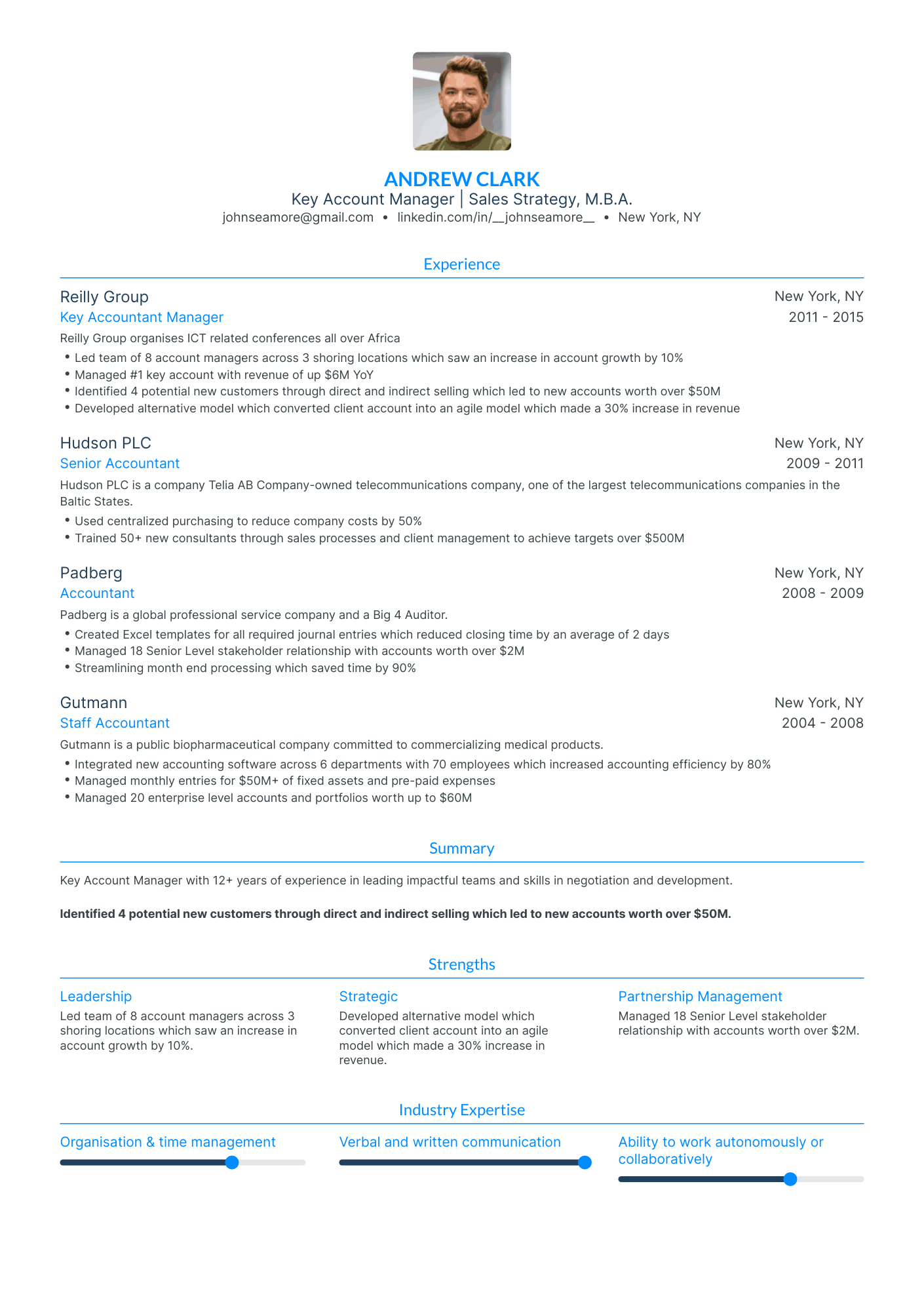 Traditional Accounting Resume Template