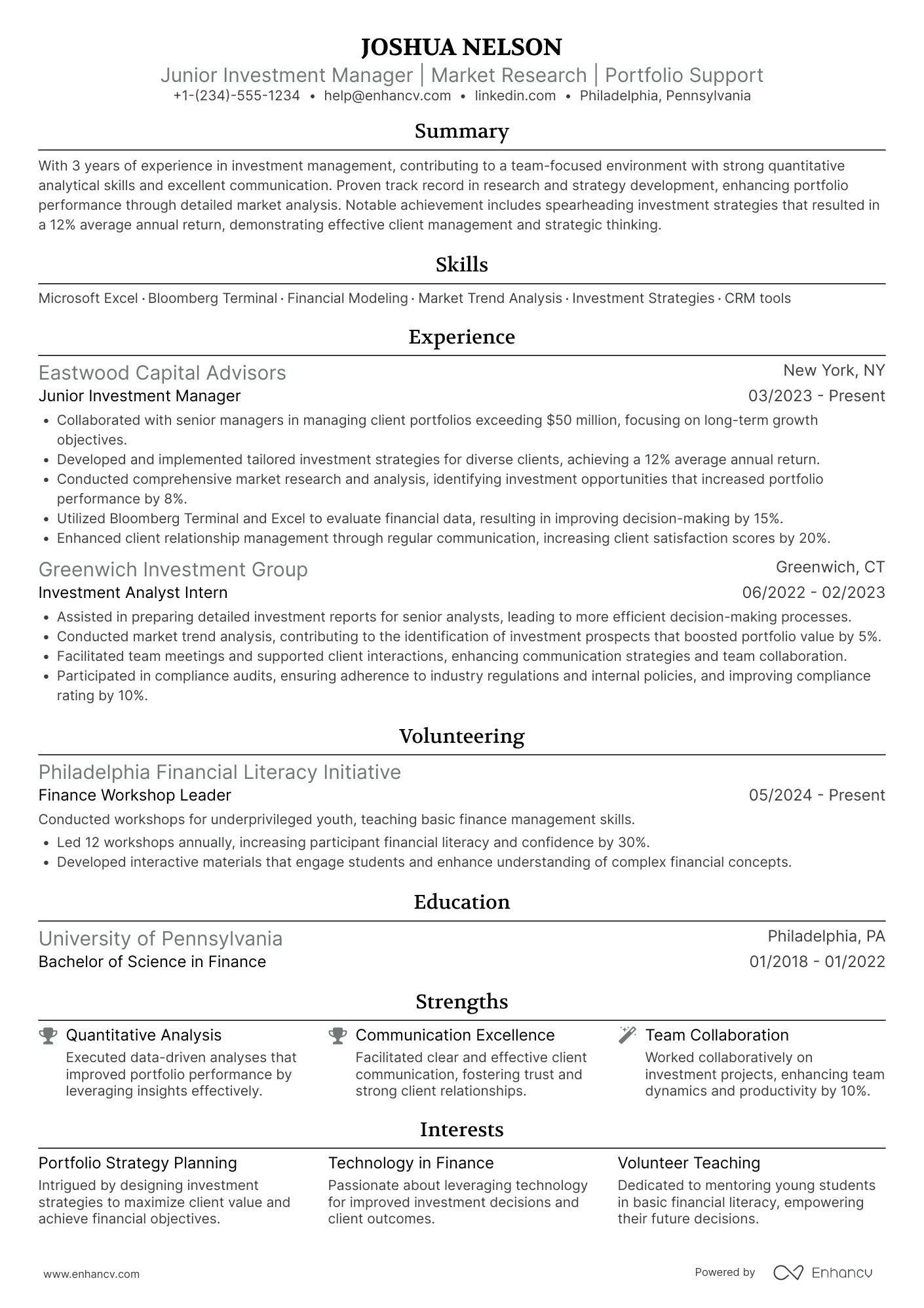 A resume example of a Junior Investment Manager
