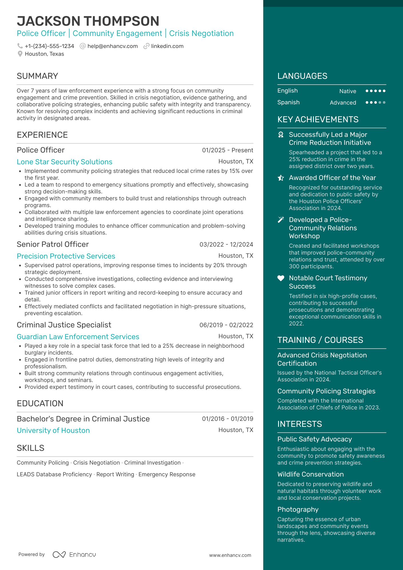 A resume example of a Experienced Police Officer