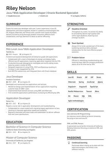 11 Full Stack Developer Resume Examples & Guide for 2025