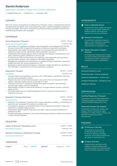 13 Healthcare Resume Examples & Guide for 2024