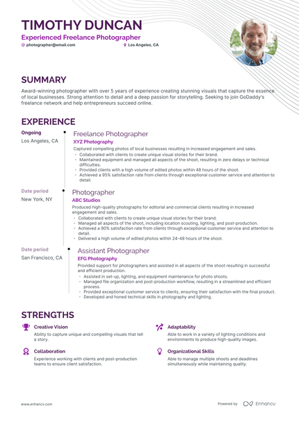 5 Freelance Photographer Resume Examples & Guide for 2023