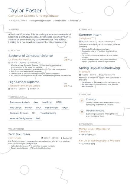 8 College Resume Examples & Guide for 2024