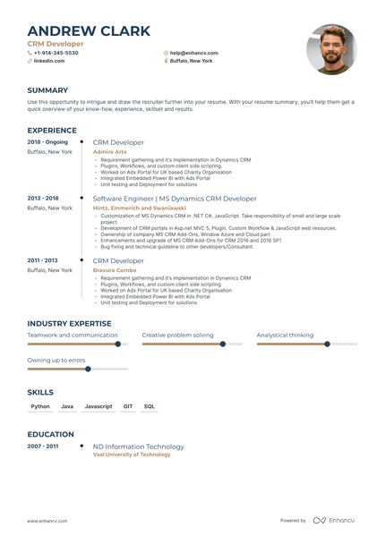 CRM Developer Resume Examples & Guide for 2023 (Layout, Skills ...