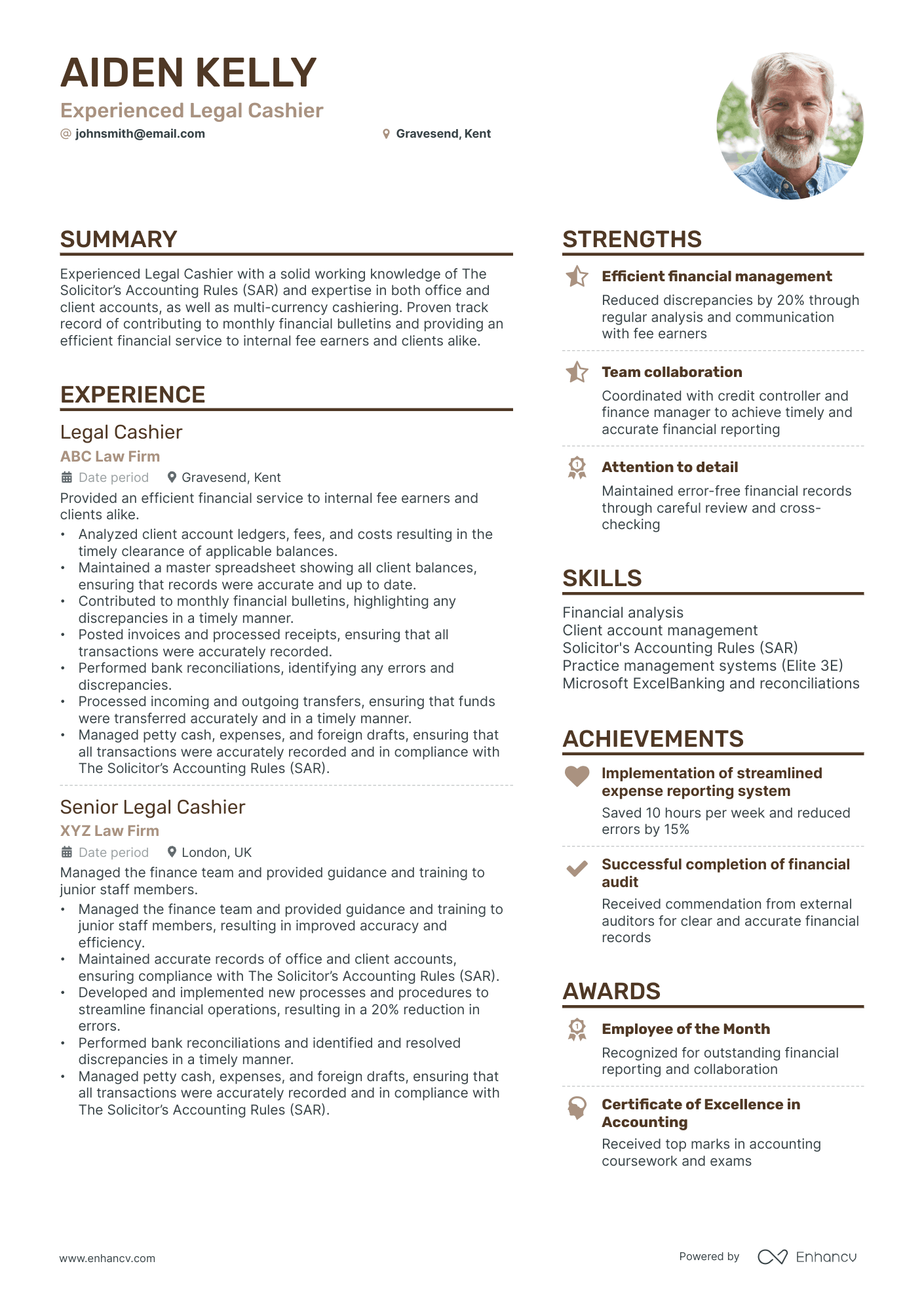 10 Cashier Resume Examples & Guide for 2024