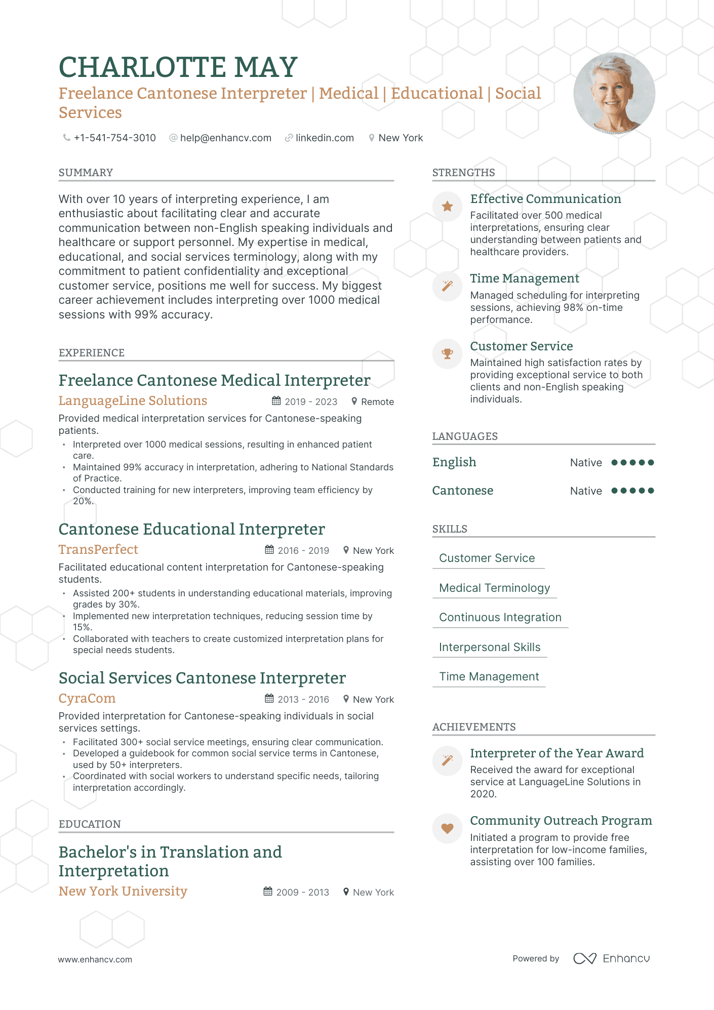 5 Freelance Translator Resume Examples & Guide for 2024