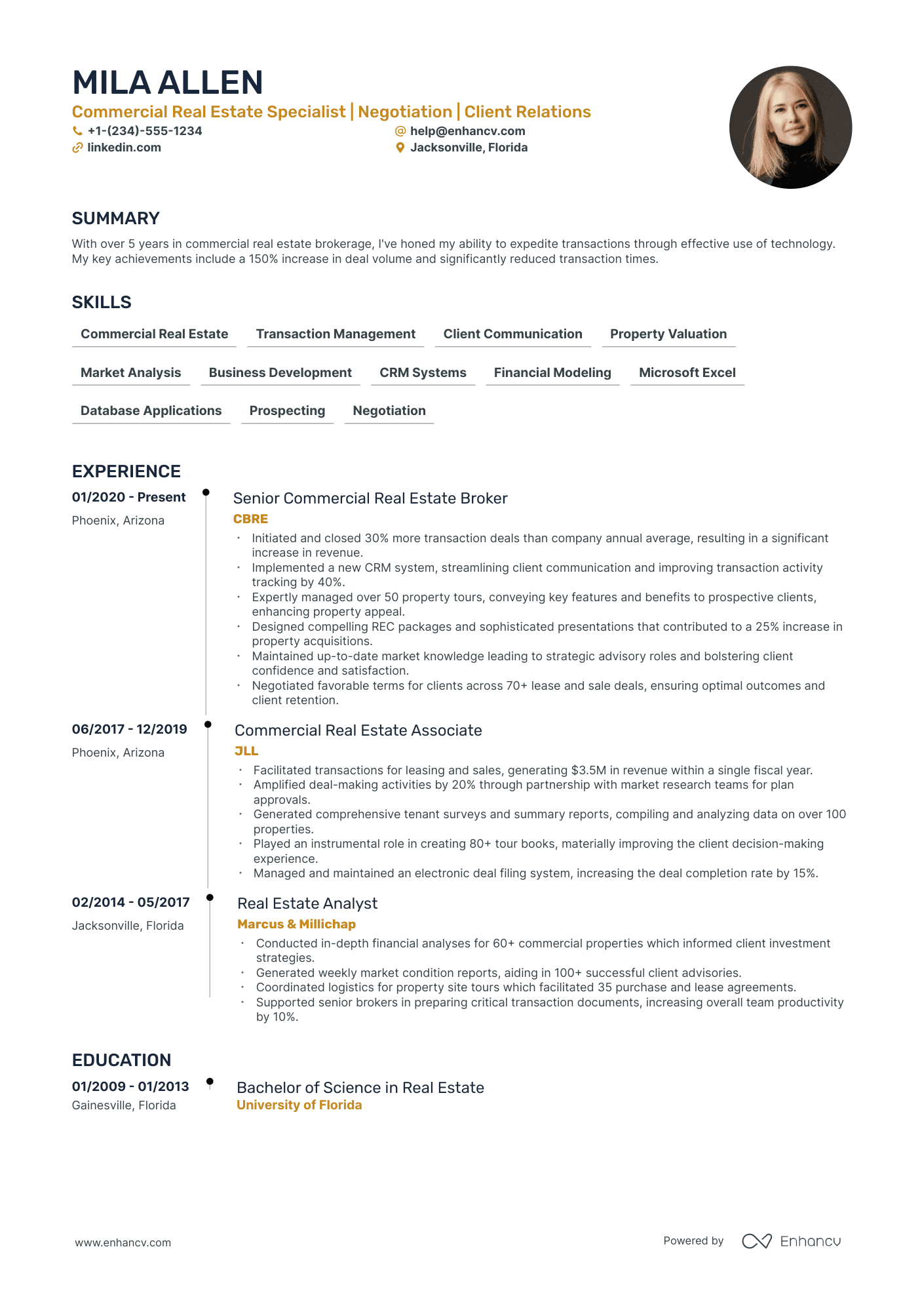 5 Retail Salesperson Resume Examples & Guide for 2024