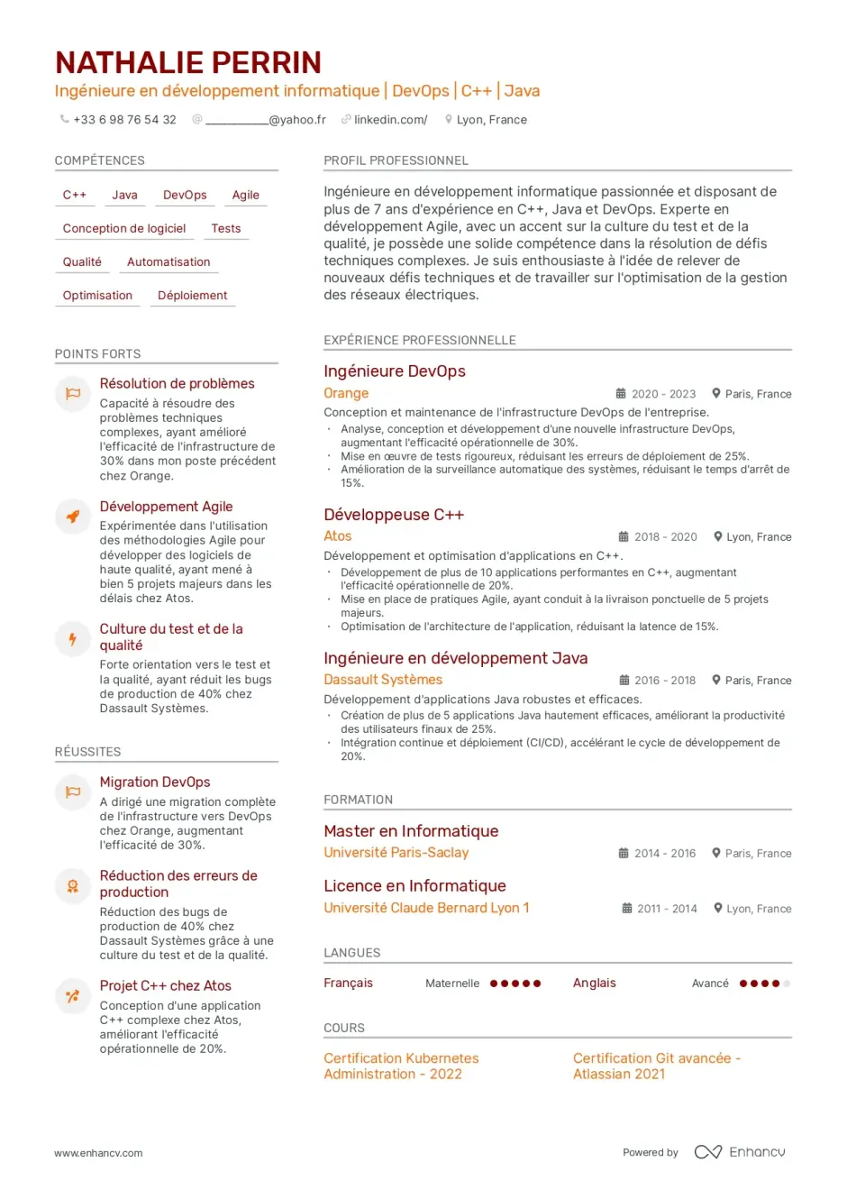 Exemple de modèle de CV intitulé Stylé, présentant une mise en page tendance et fashion