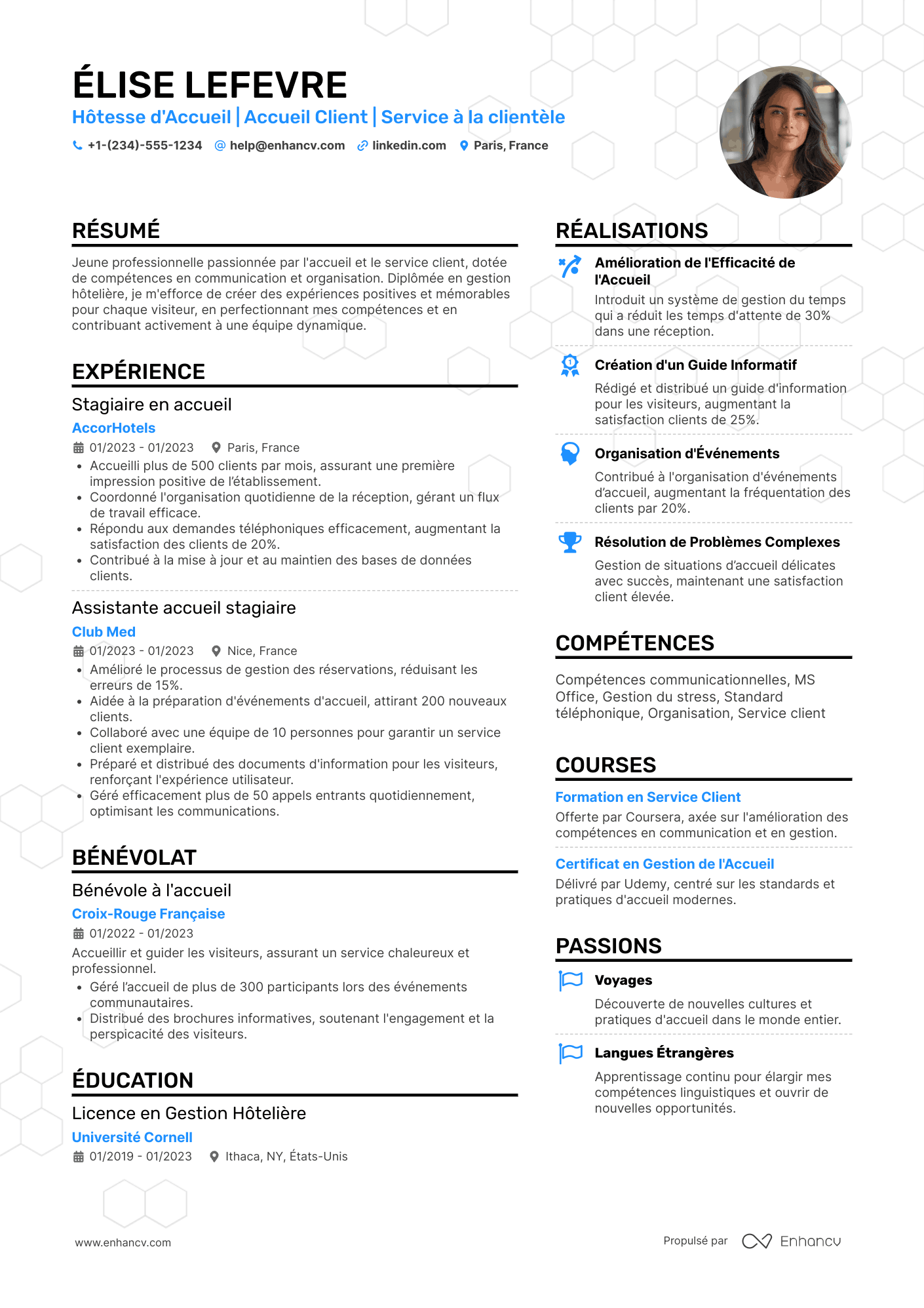 CV d’hôtesse&nbsp;d'accueil débutant