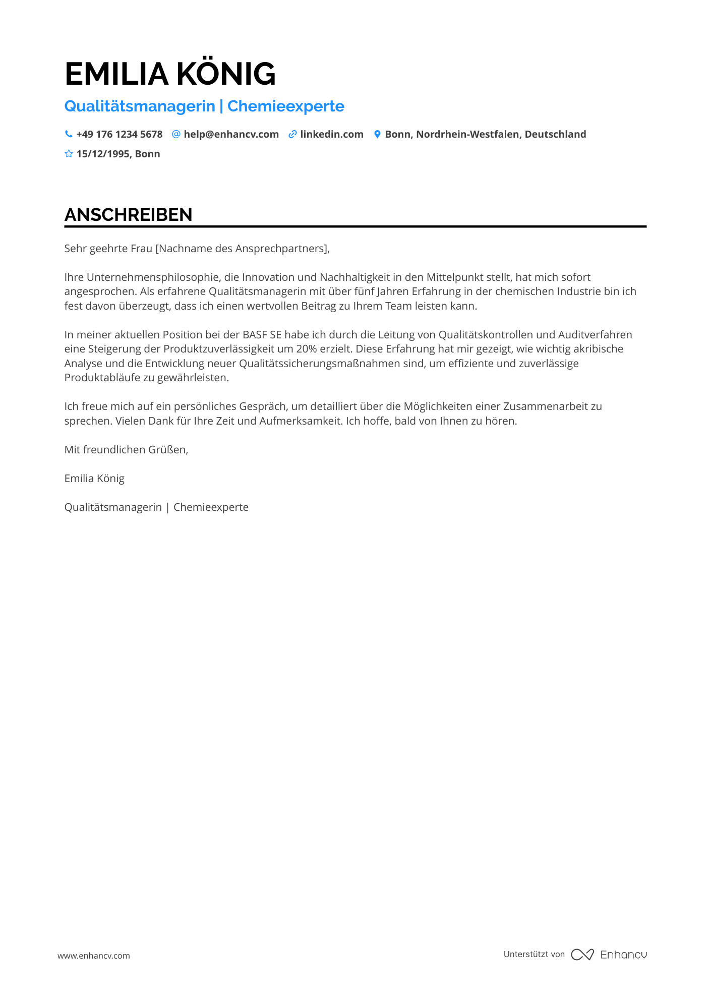 Qualitätskontrolleur in der Chemieindustrie