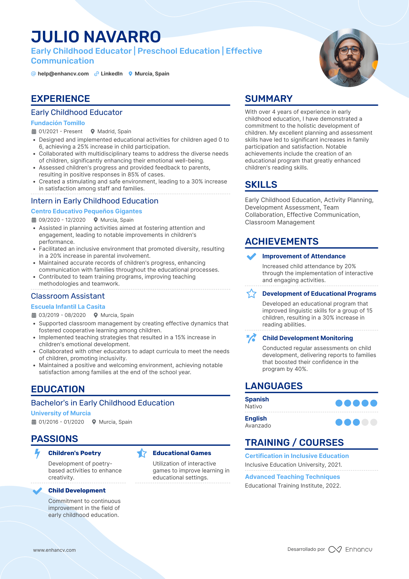 Early Childhood Educator | Preschool Education | Effective Communication Ejemplo de CV