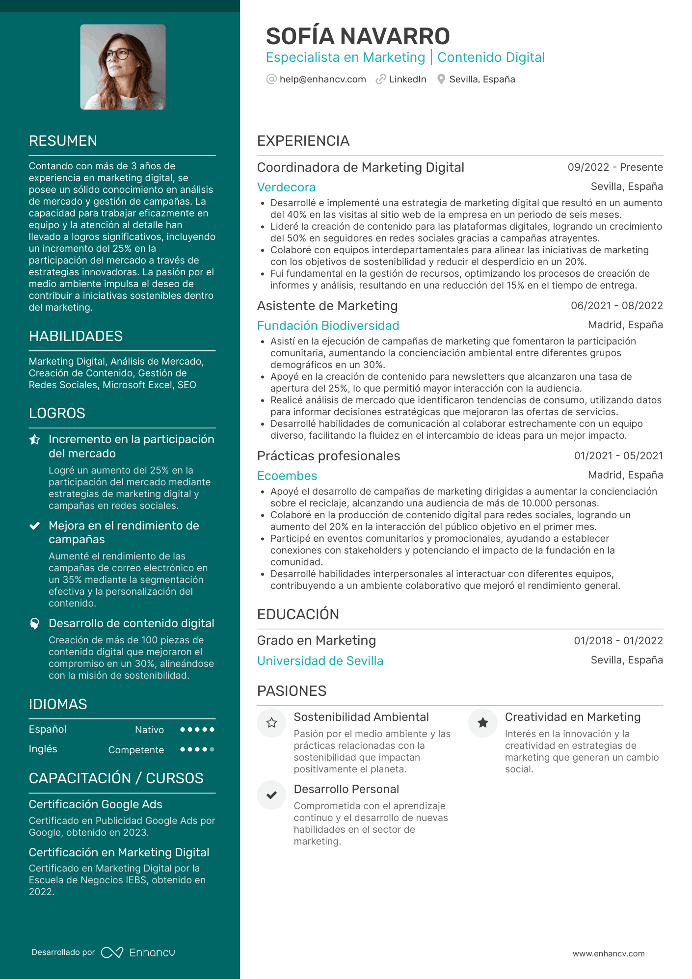 Especialista en Marketing | Contenido Digital Ejemplo de CV
