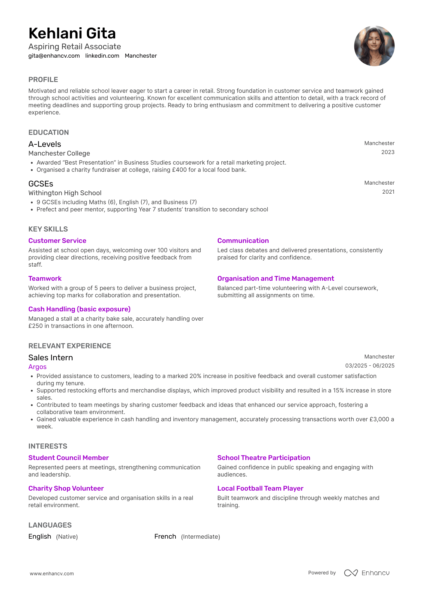 Aspiring Retail Associate CV Example