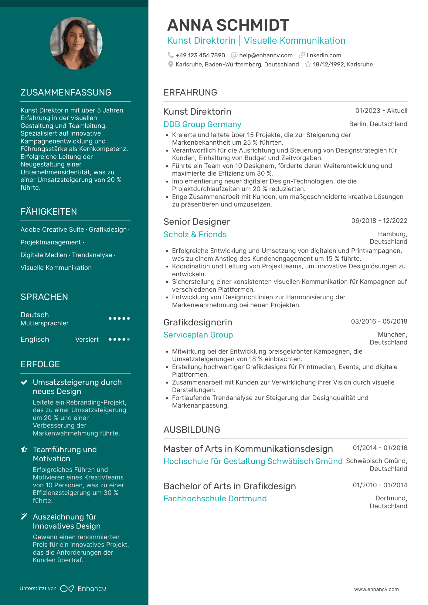 Lebenslauf als Kunst Direktor mit 5 Jahren Erfahrung Resume Example
