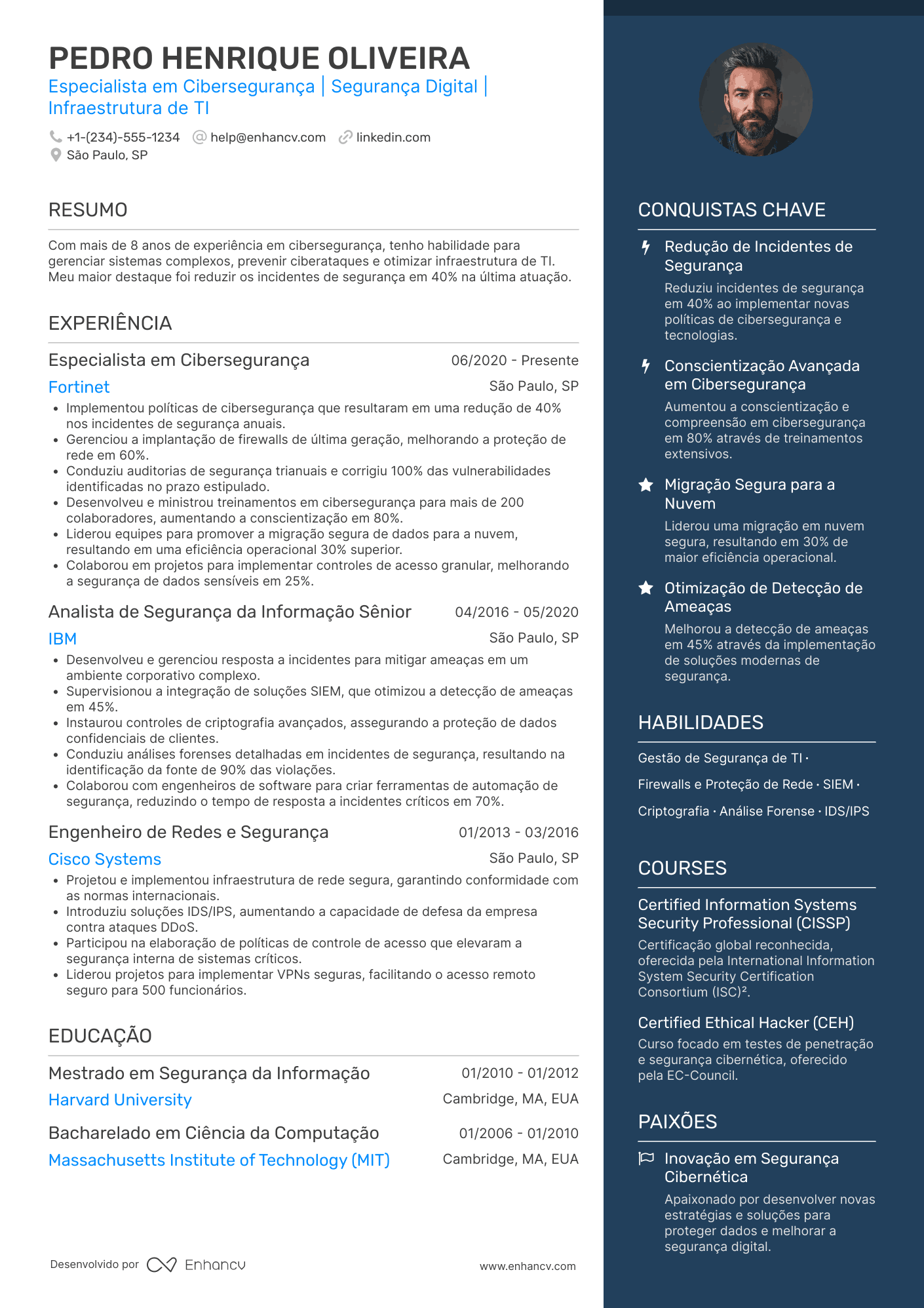 Currículo especialista em cibersegurança Resume Example
