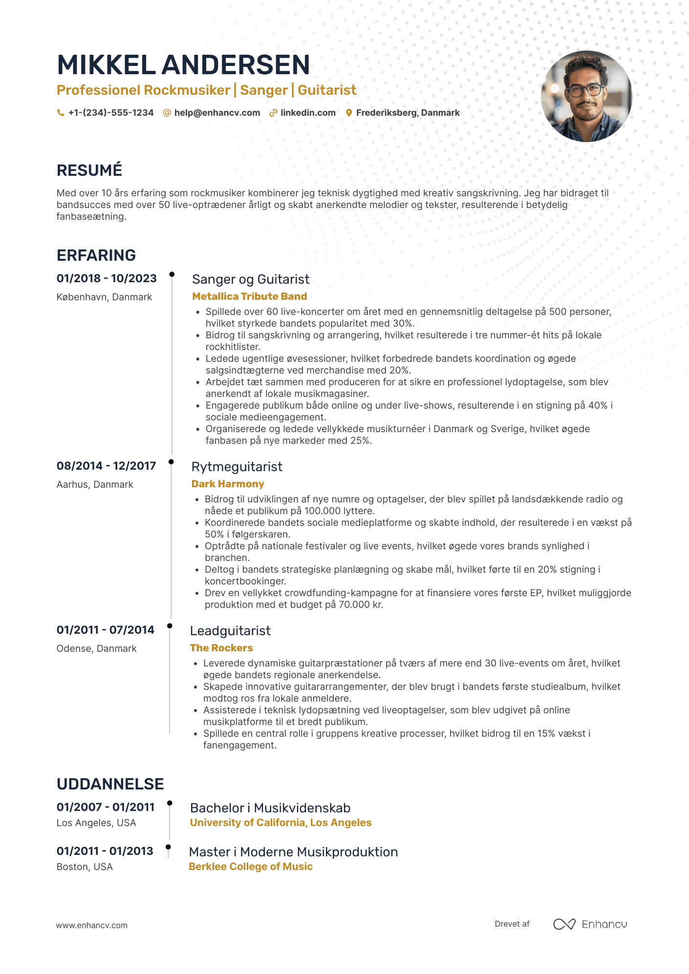 CV til Rockmusiker Resume Example