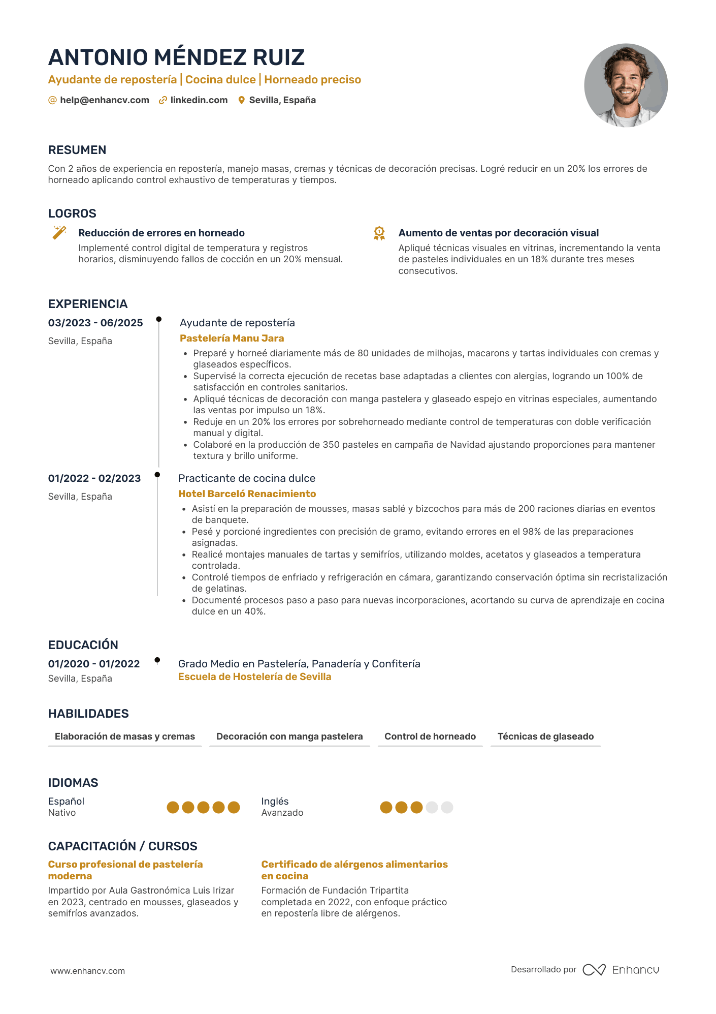 Ejemplo de currículum de ayudante de repostería Resume Example