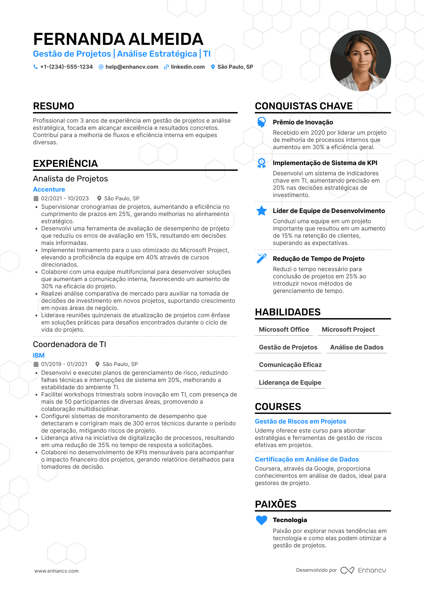 Currículo para estágio em gerenciamento de projetos Resume Example