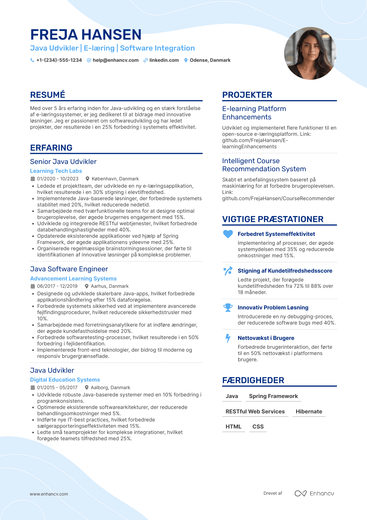 CV til Java Udvikler i uddannelsesteknologi Resume Example