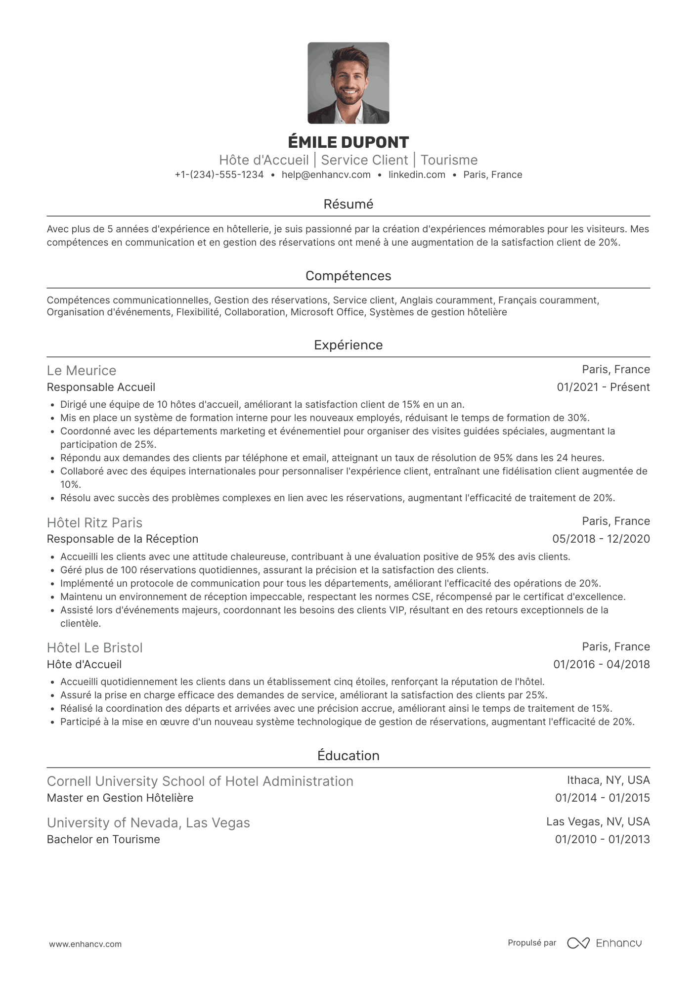 CV d’hôtesse&nbsp;d'accueil dans le tourisme Resume Example