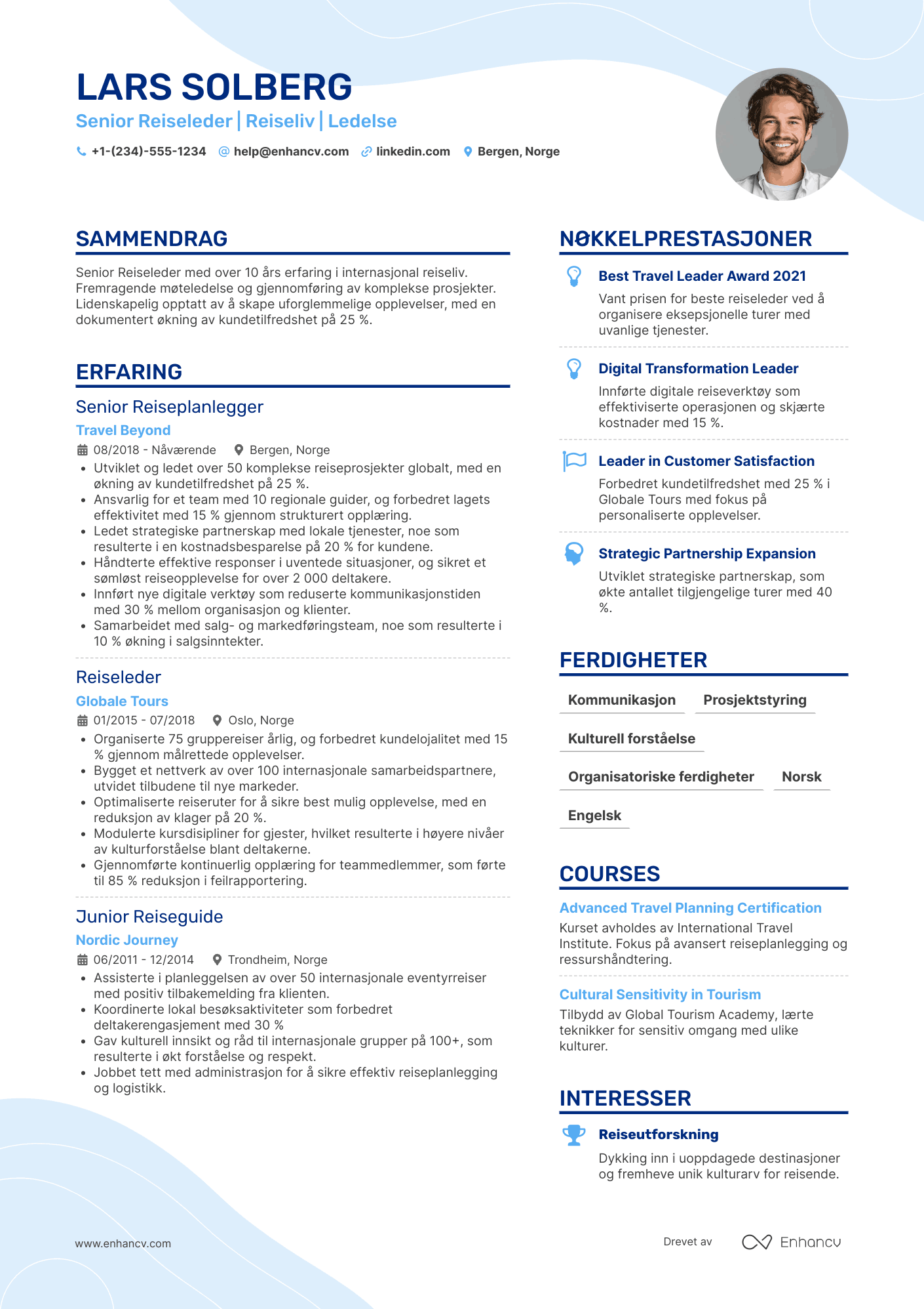 CV for Senior Reiseleder Resume Example