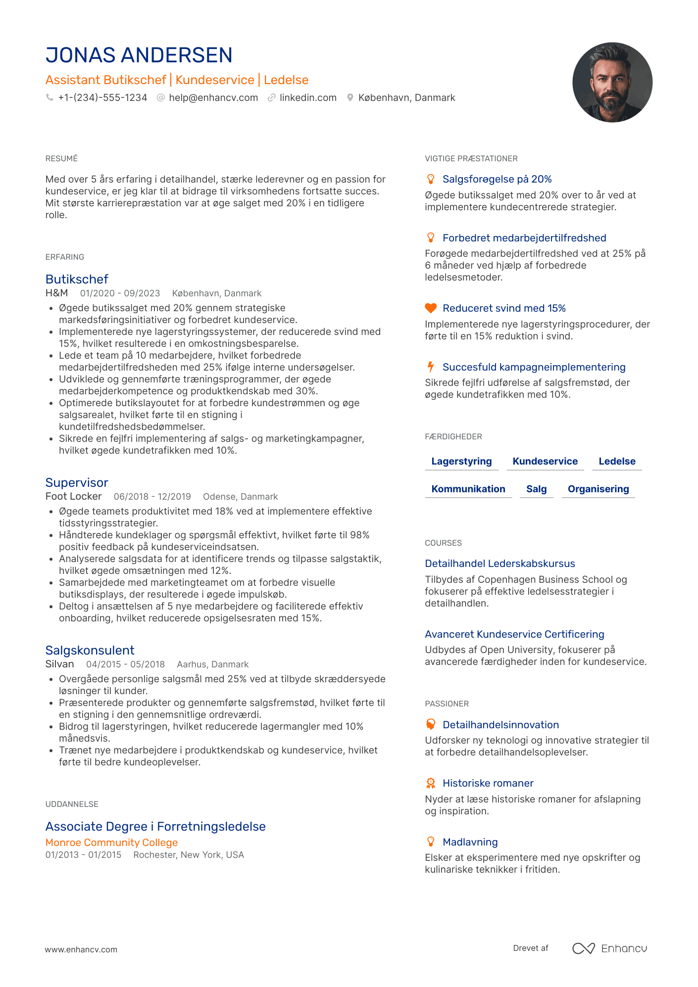 CV til Assistant butikschef Resume Example
