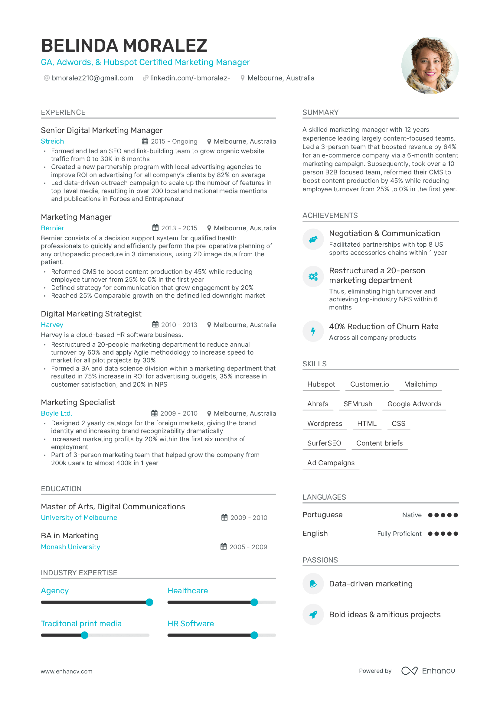 A CV with two columns and a photo in the CV header and aqua accent color. A long summary and an experience section in focus.