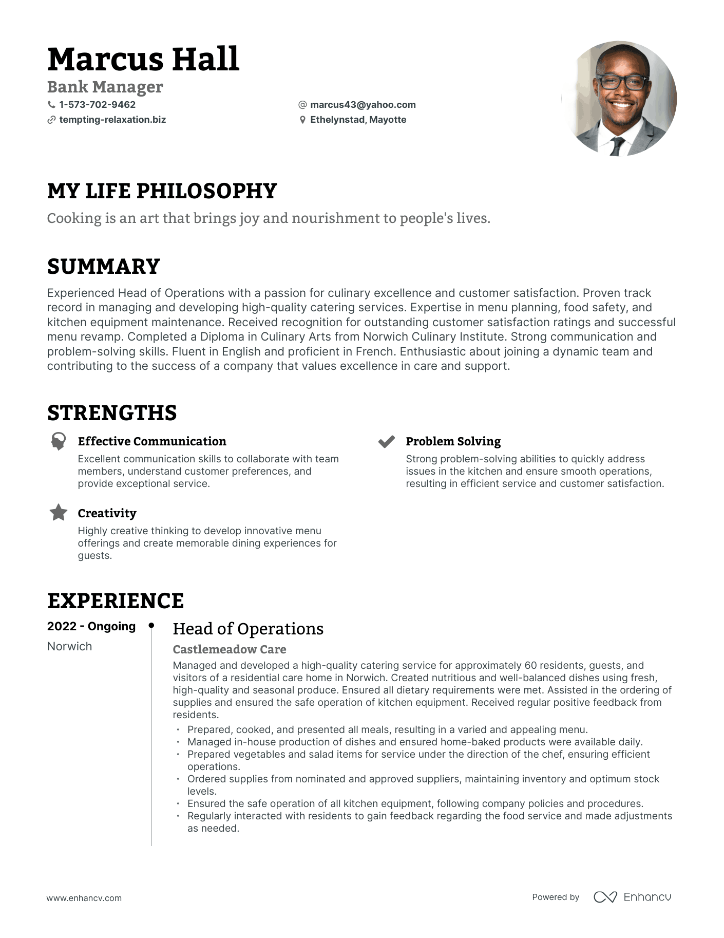 Creative Bank Manager Resume Example