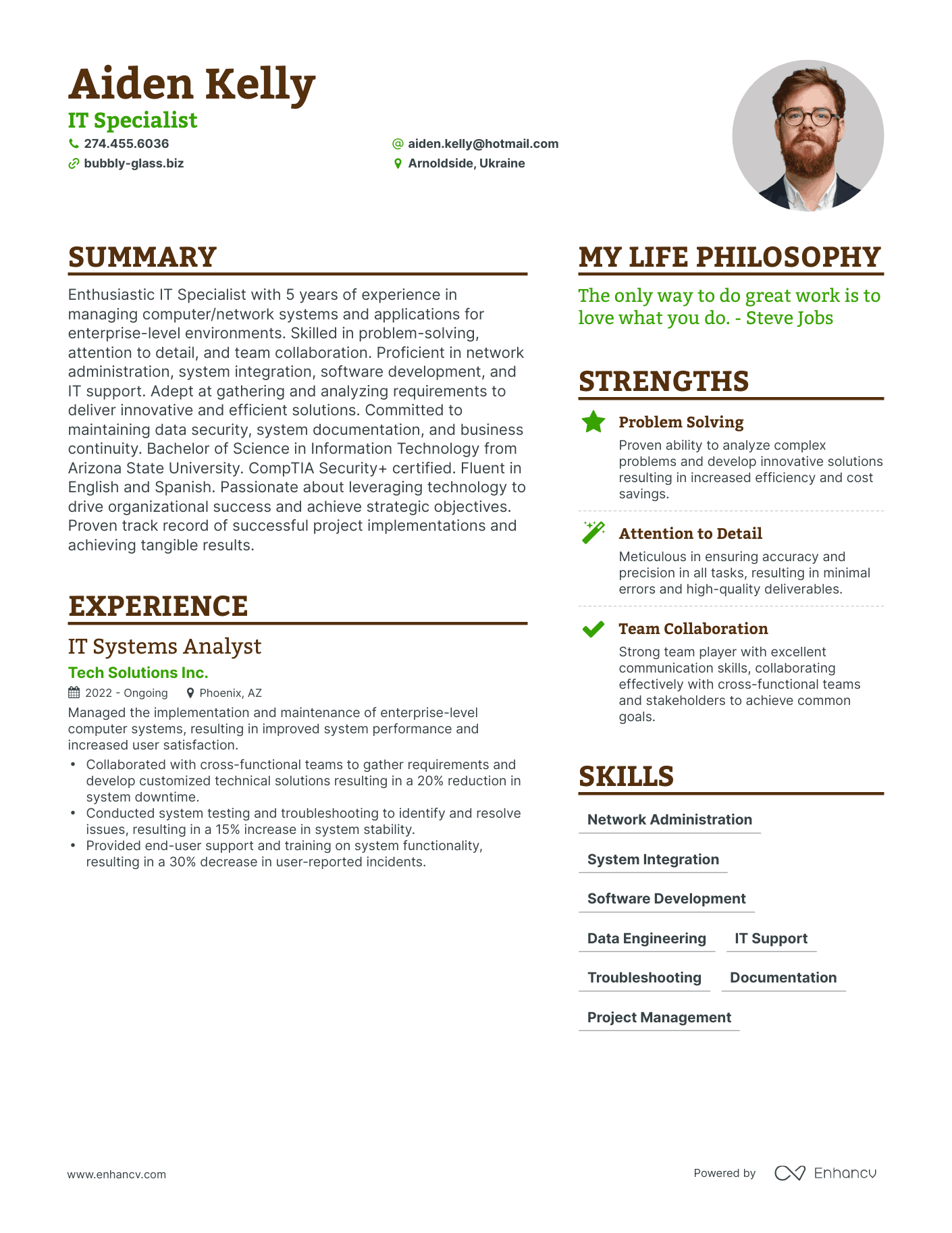 Modern IT Specialist Resume Example