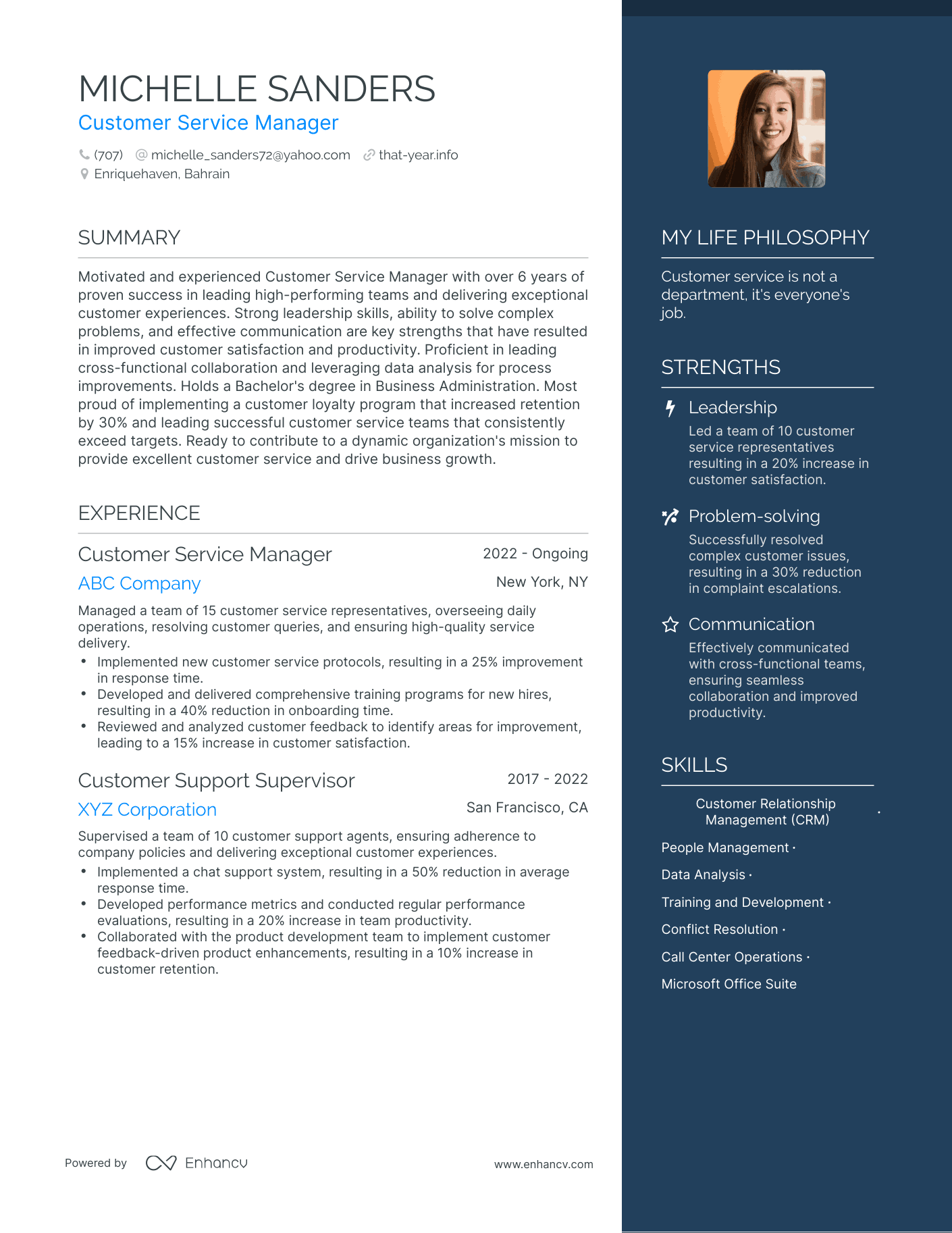 Modern Customer Service Manager Resume Example