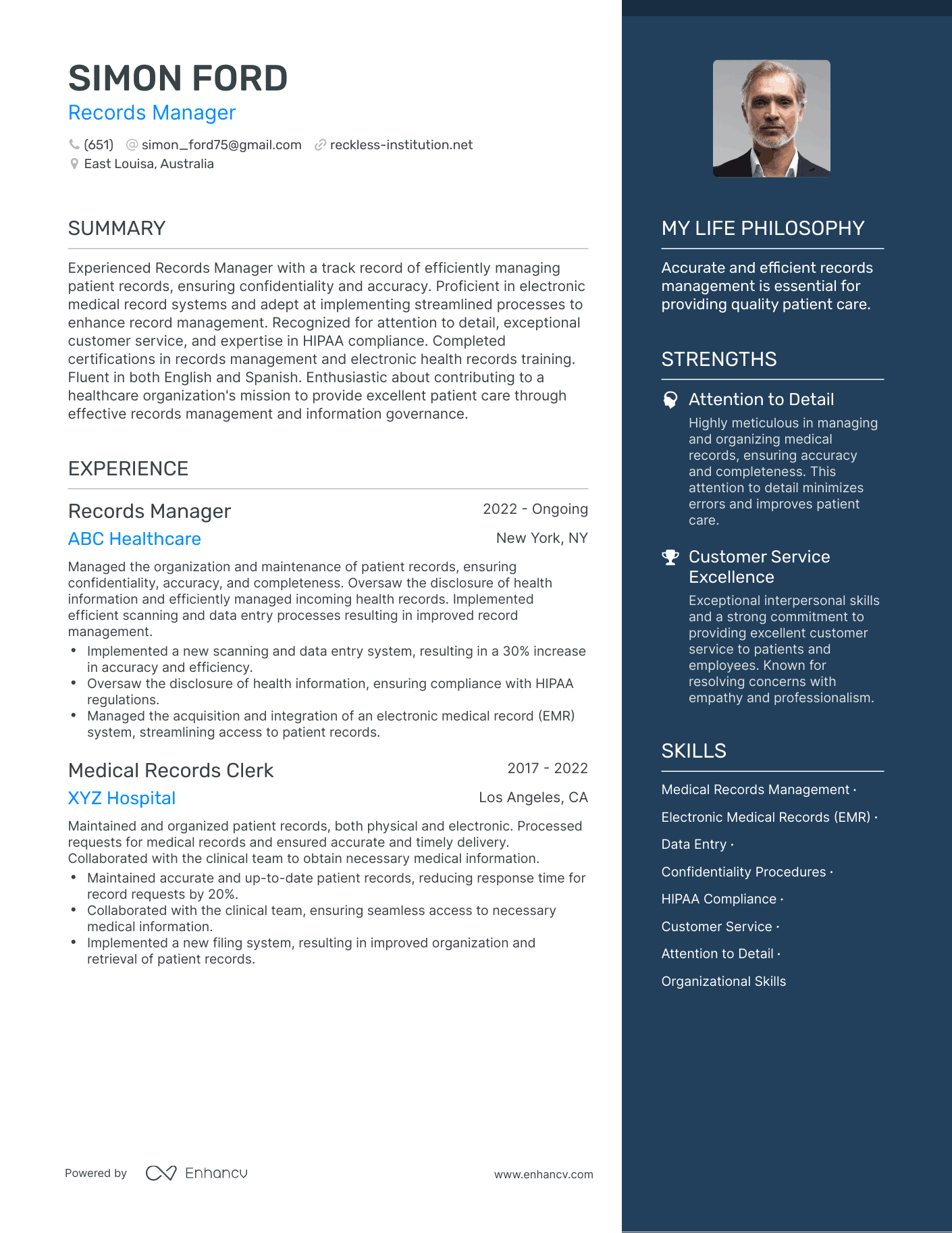 Modern Records Manager Resume Example