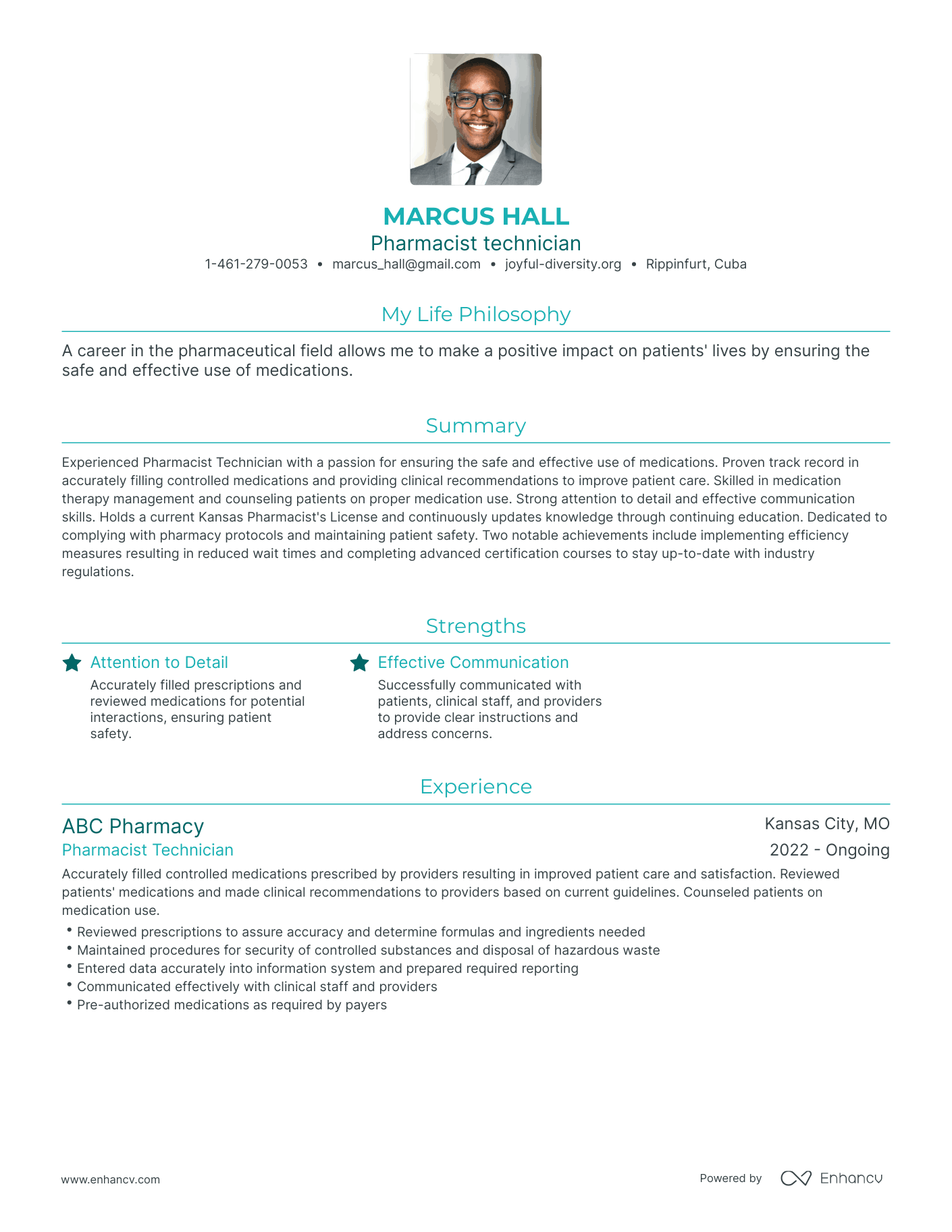 Modern Pharmacist technician Resume Example