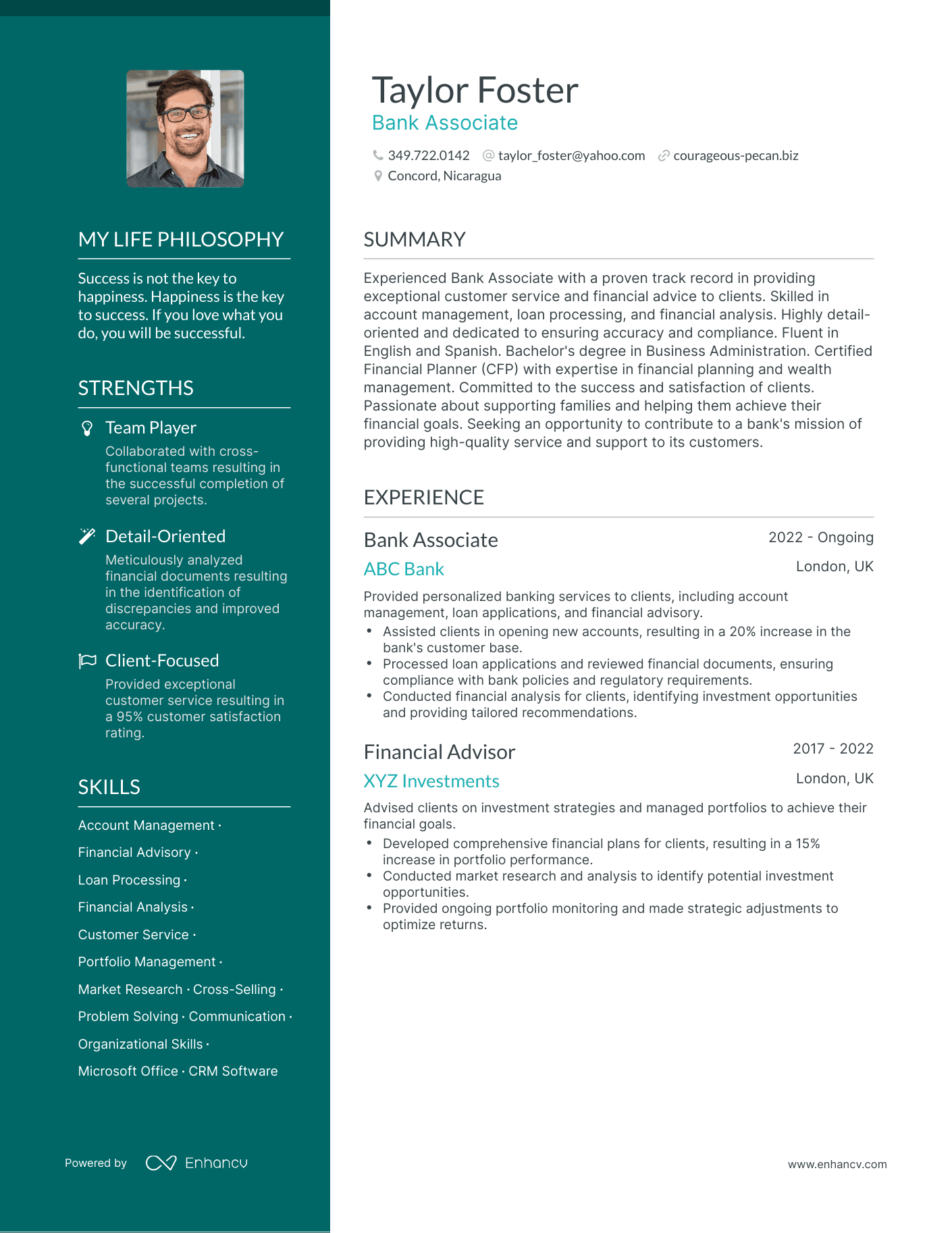 Creative Bank Associate Resume Example
