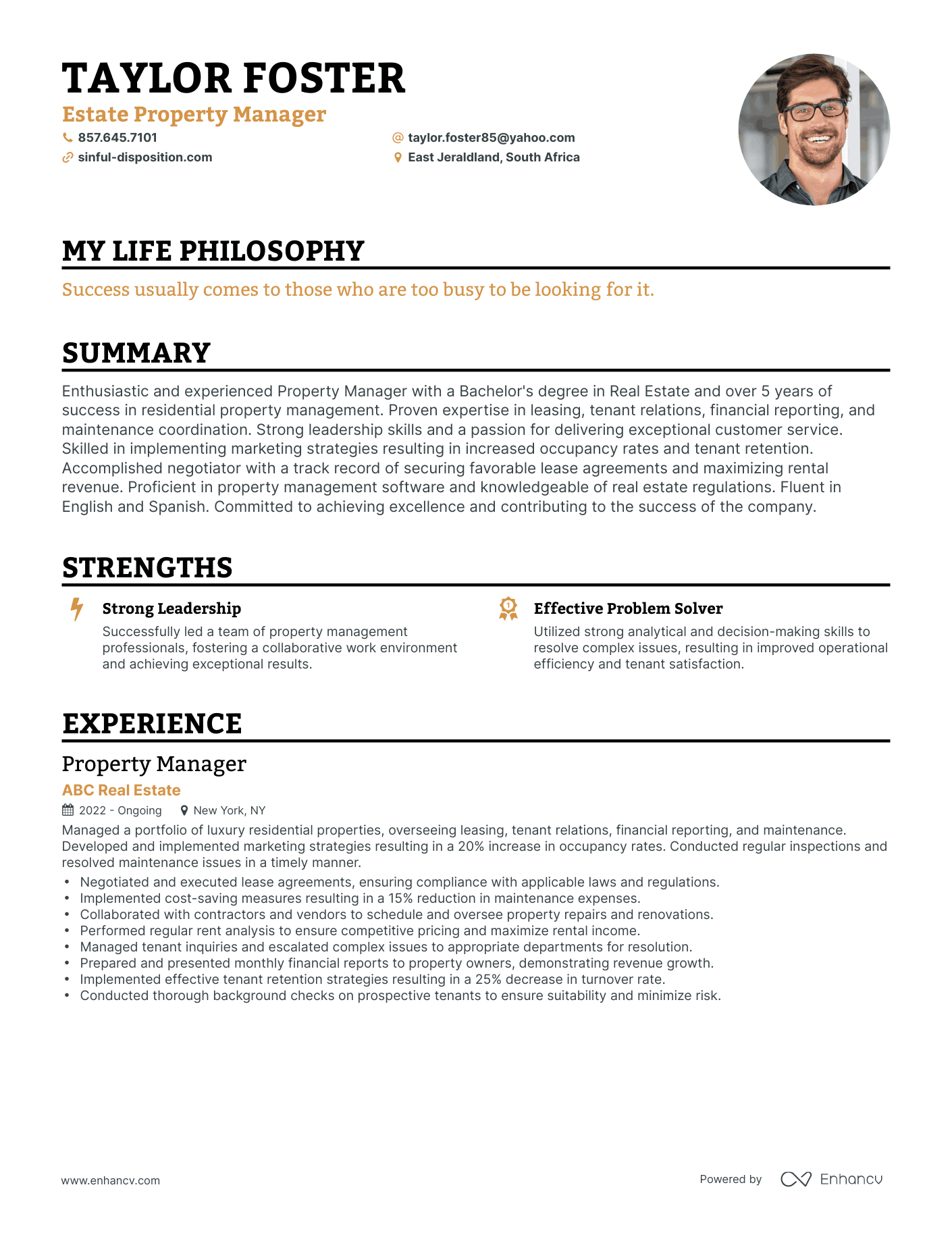 Creative Estate Property Manager Resume Example
