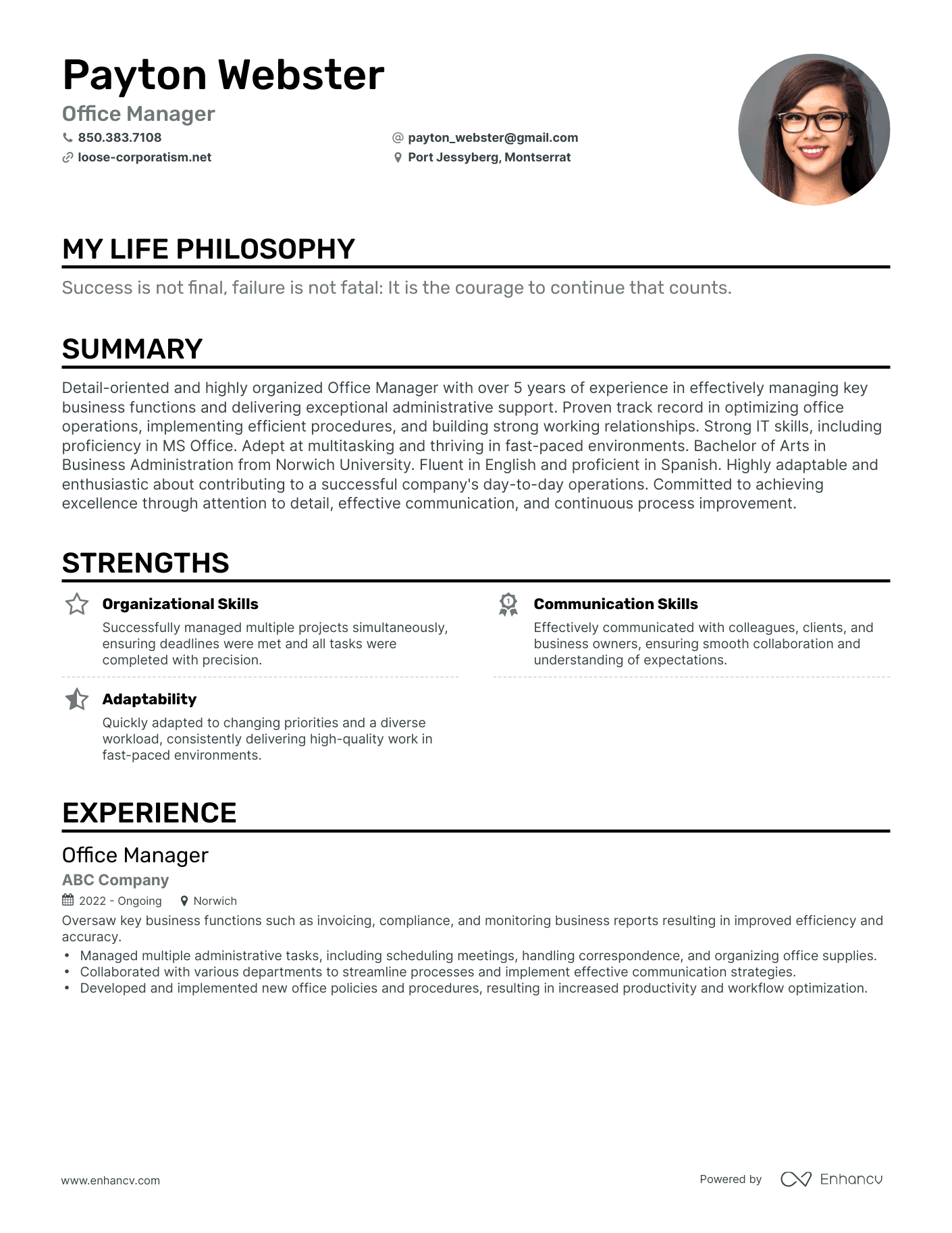 Creative Office Manager Resume Example