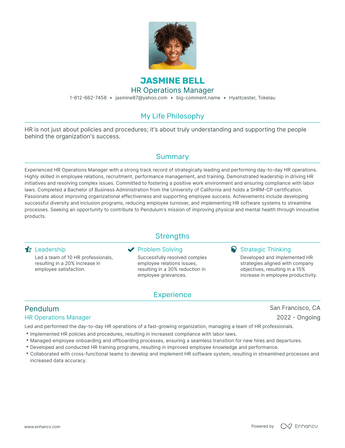 Modern HR Operations Manager Resume Example