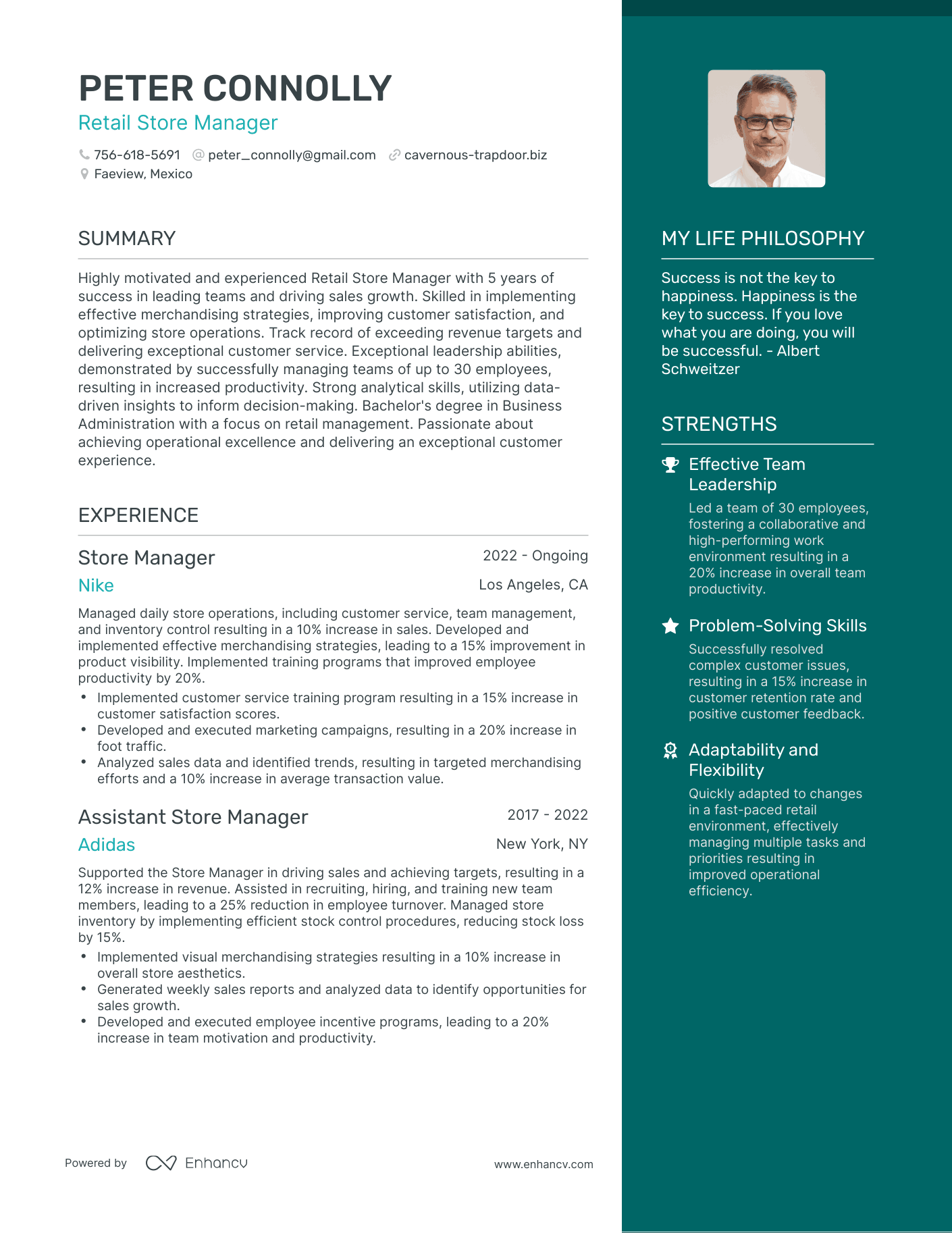 Modern Retail Store Manager Resume Example