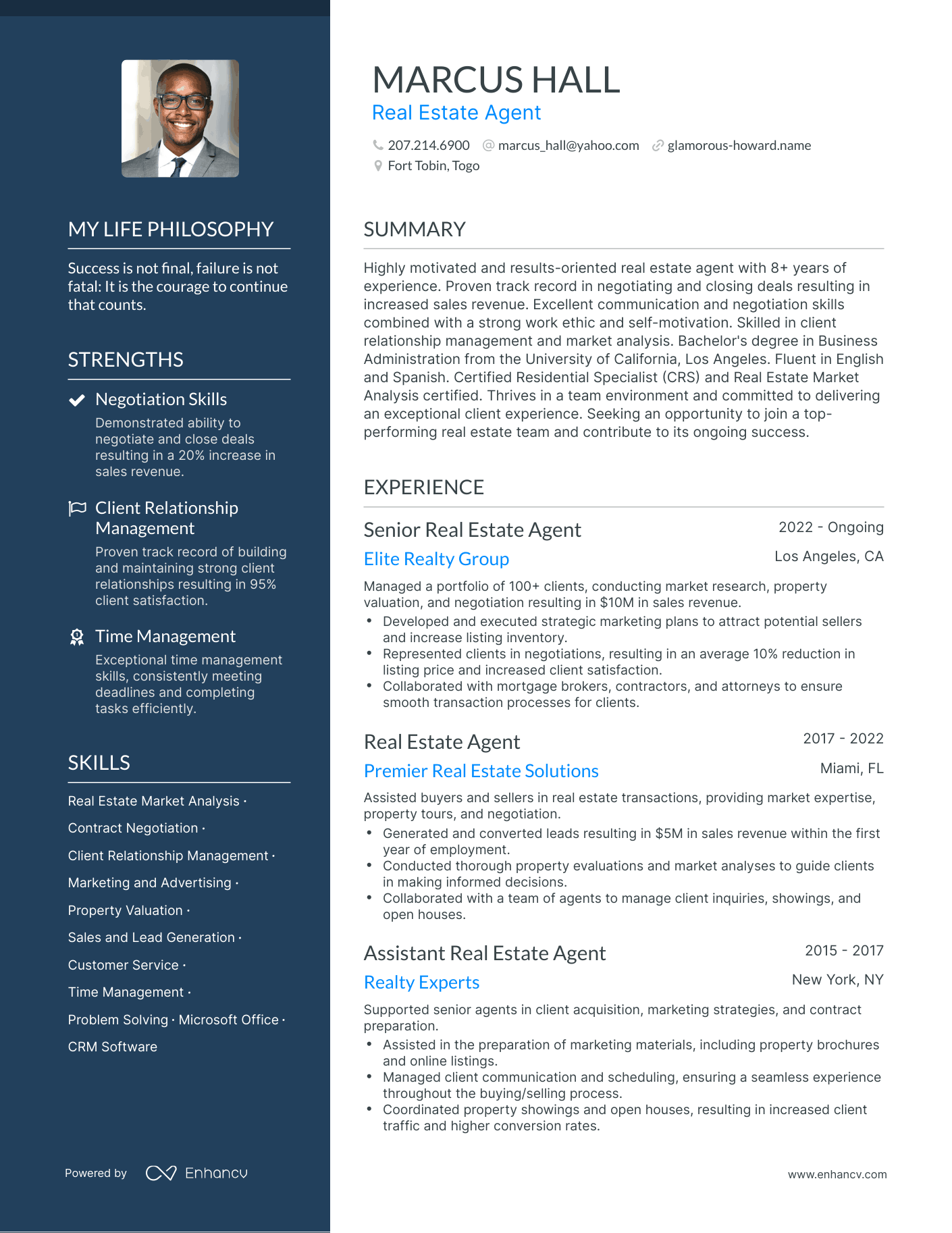 Creative Real Estate Agent Resume Example