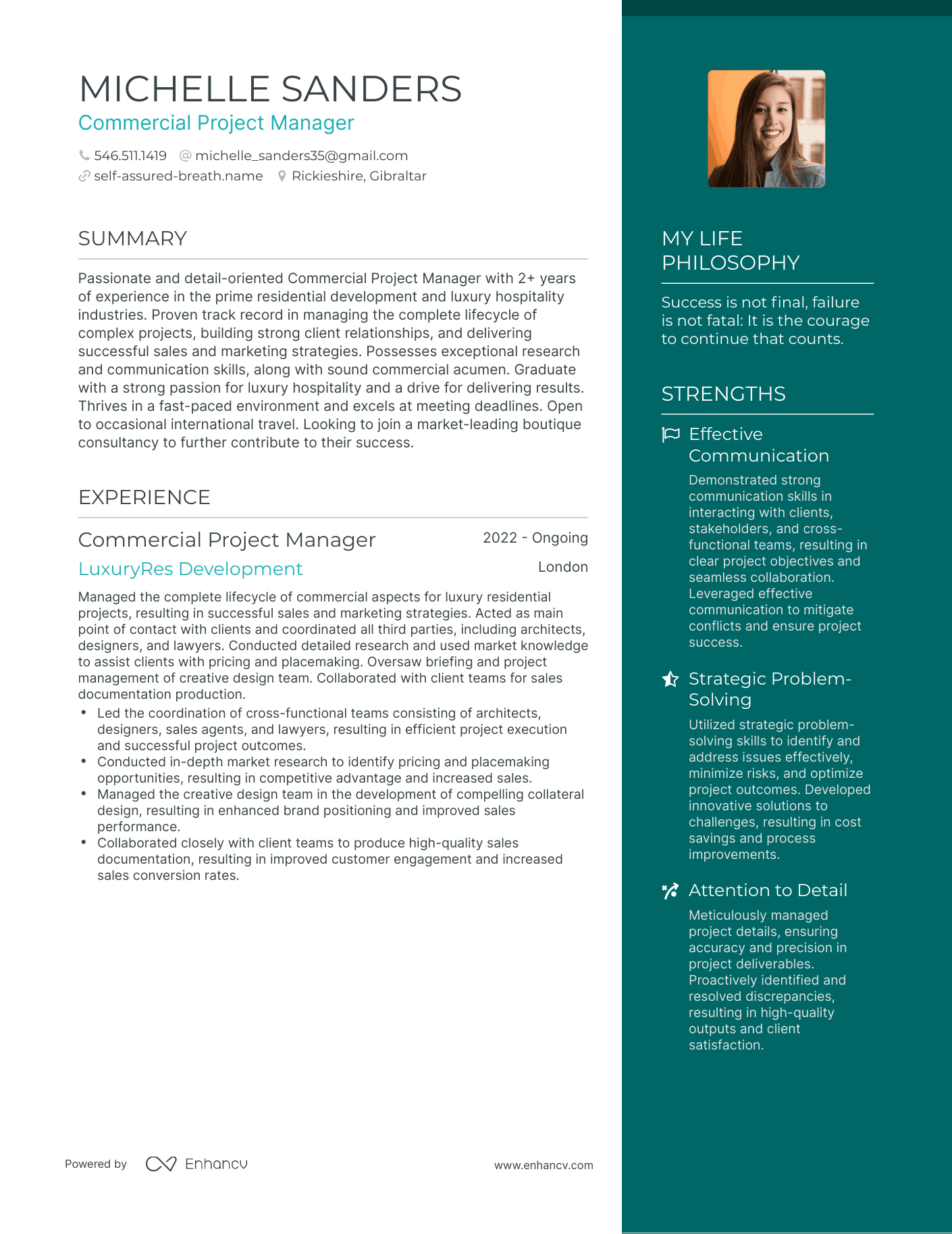 Modern Commercial Project Manager Resume Example