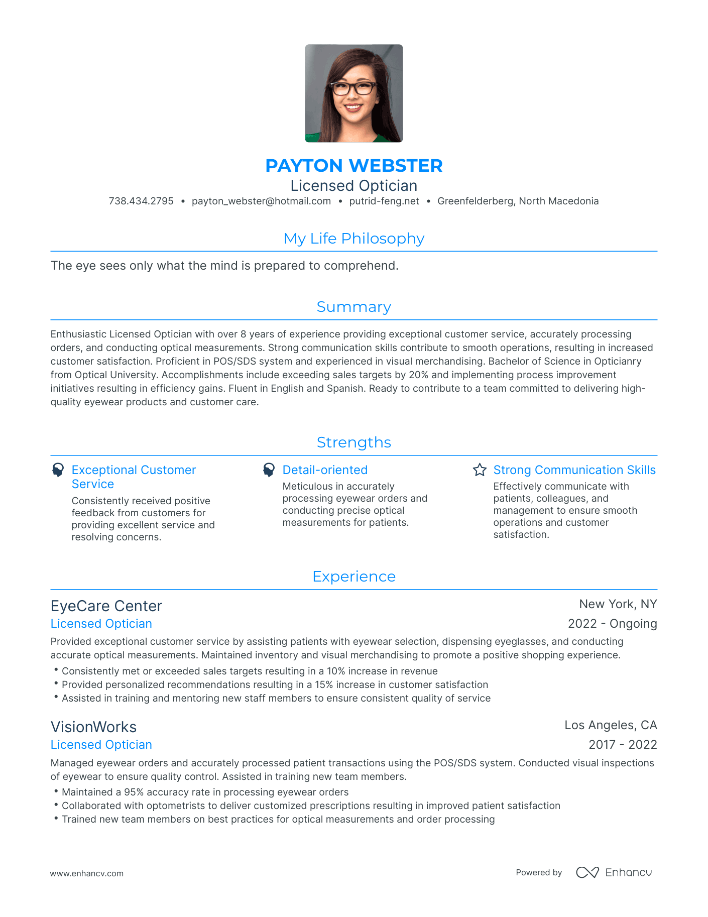 Modern Licensed Optician Resume Example