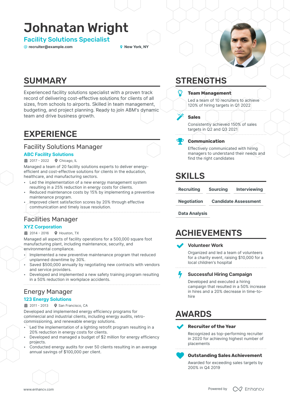 15 Recruiter Resume Examples & Guide for 2023